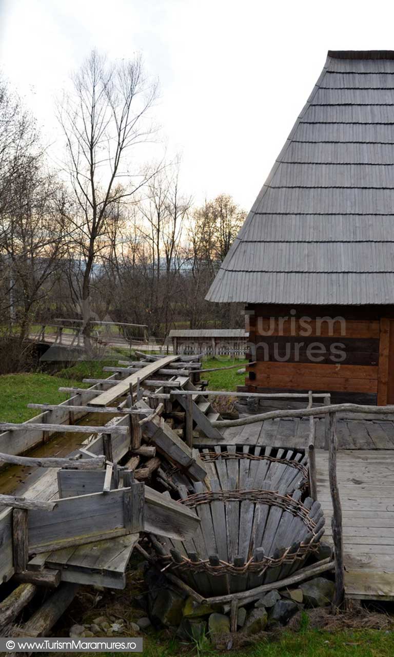 45_Muzeul-Satului-Maramuresean-Sighet_valtori-Valea-Ronisoara