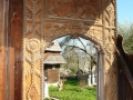 Poarta-bisericii-Hoteni