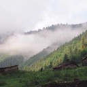 Poienile de sub Munte: La Piatra Socolăului din  Parcul Natural Munții Maramureșului