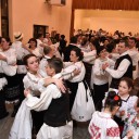 VIDEO: Danț la șură în Groși, în a doua zi de Rusalii
